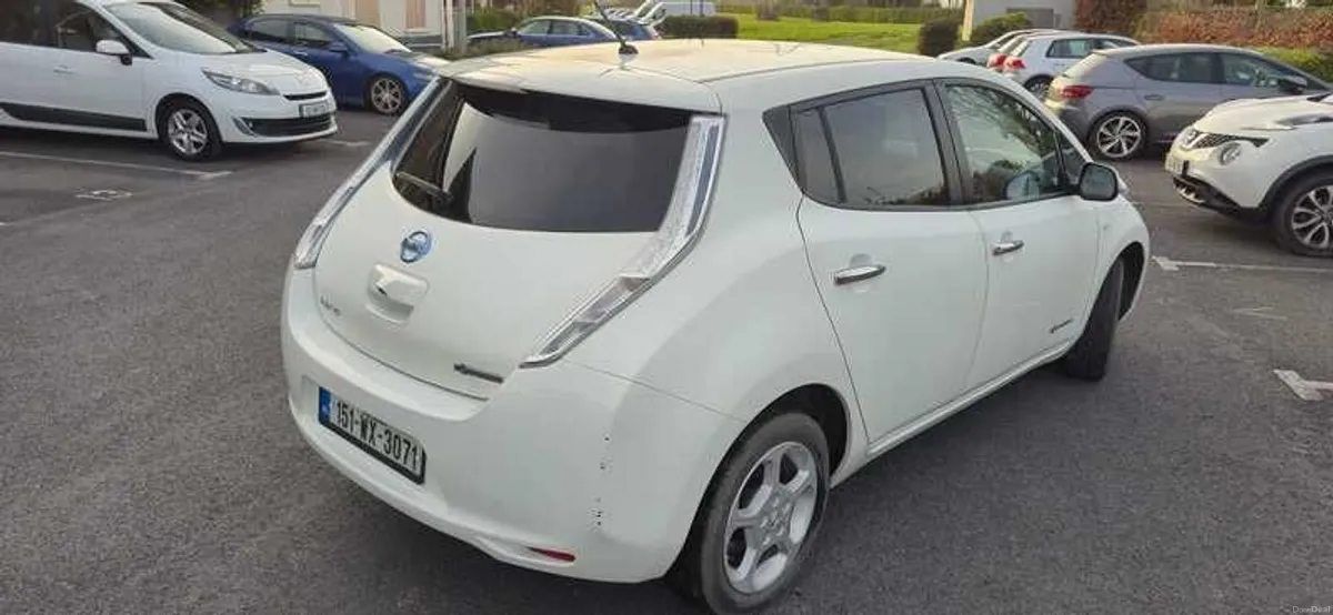 2015 Nissan Leaf - Image 3