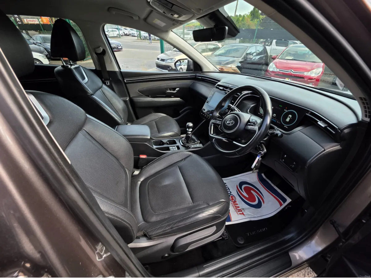 Hyundai Tucson EXECUTIVE 2WD SILKY BRONZE - Image 4