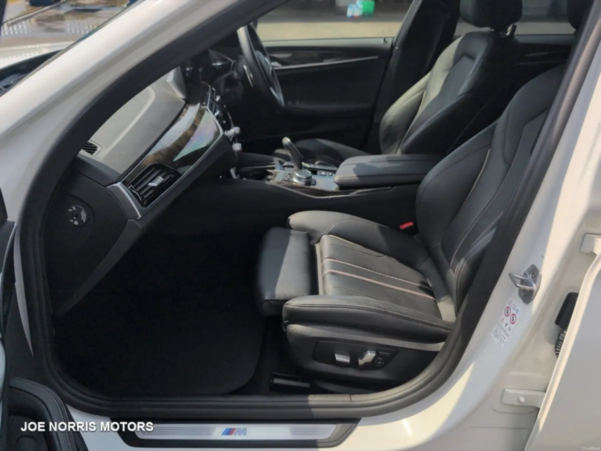 BMW 5-Series 523D M SPORT 2.0 DIESEL AUTOMATIC - Image 4