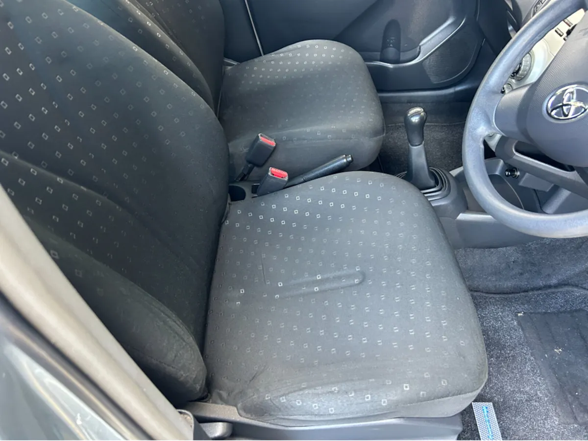 Toyota Yaris 1 litre///TINY KLMS///ORIGINAL IRISH - Image 6