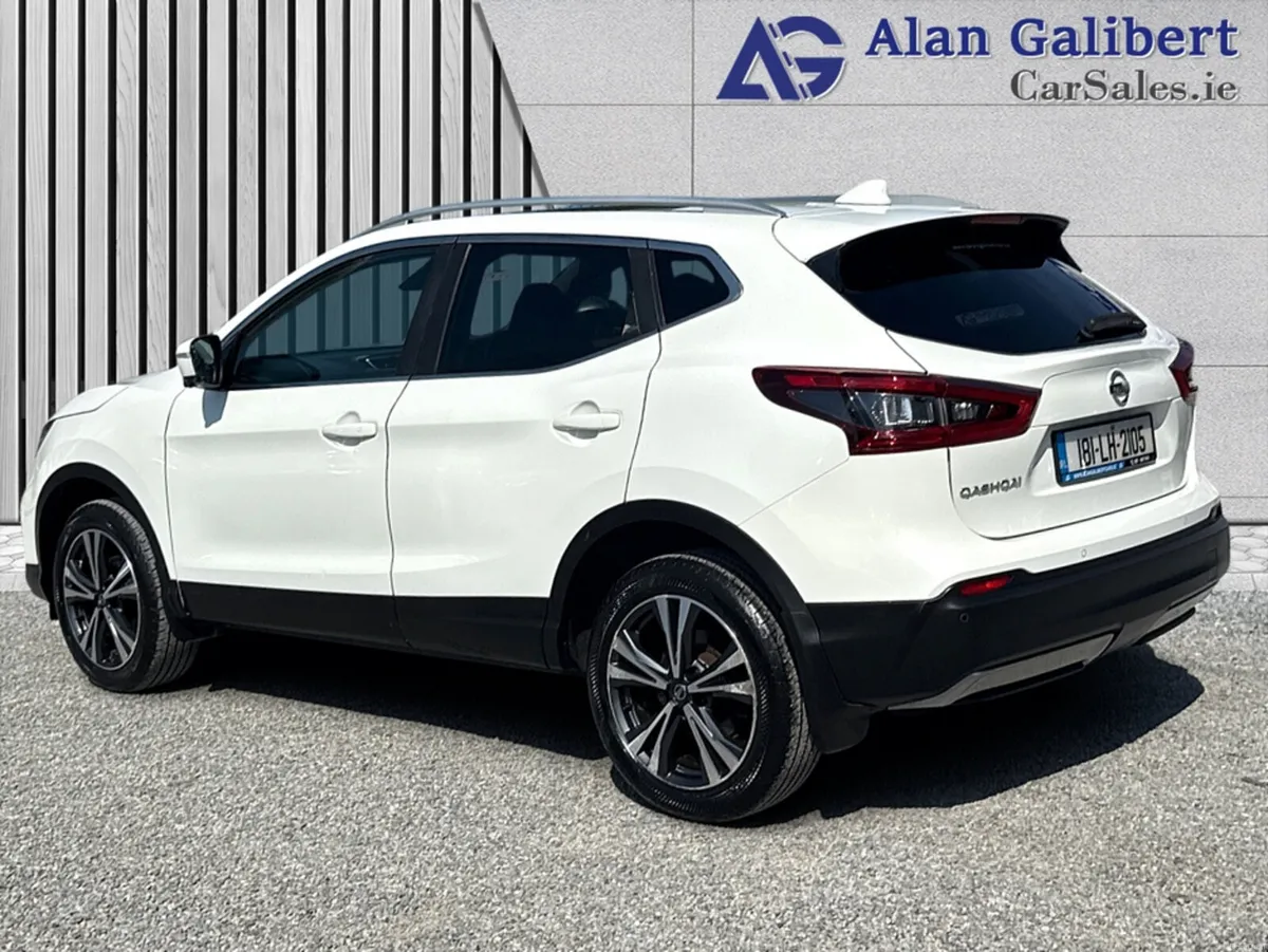 Nissan Qashqai 1.5 DSL SV PREMIUM - Image 2