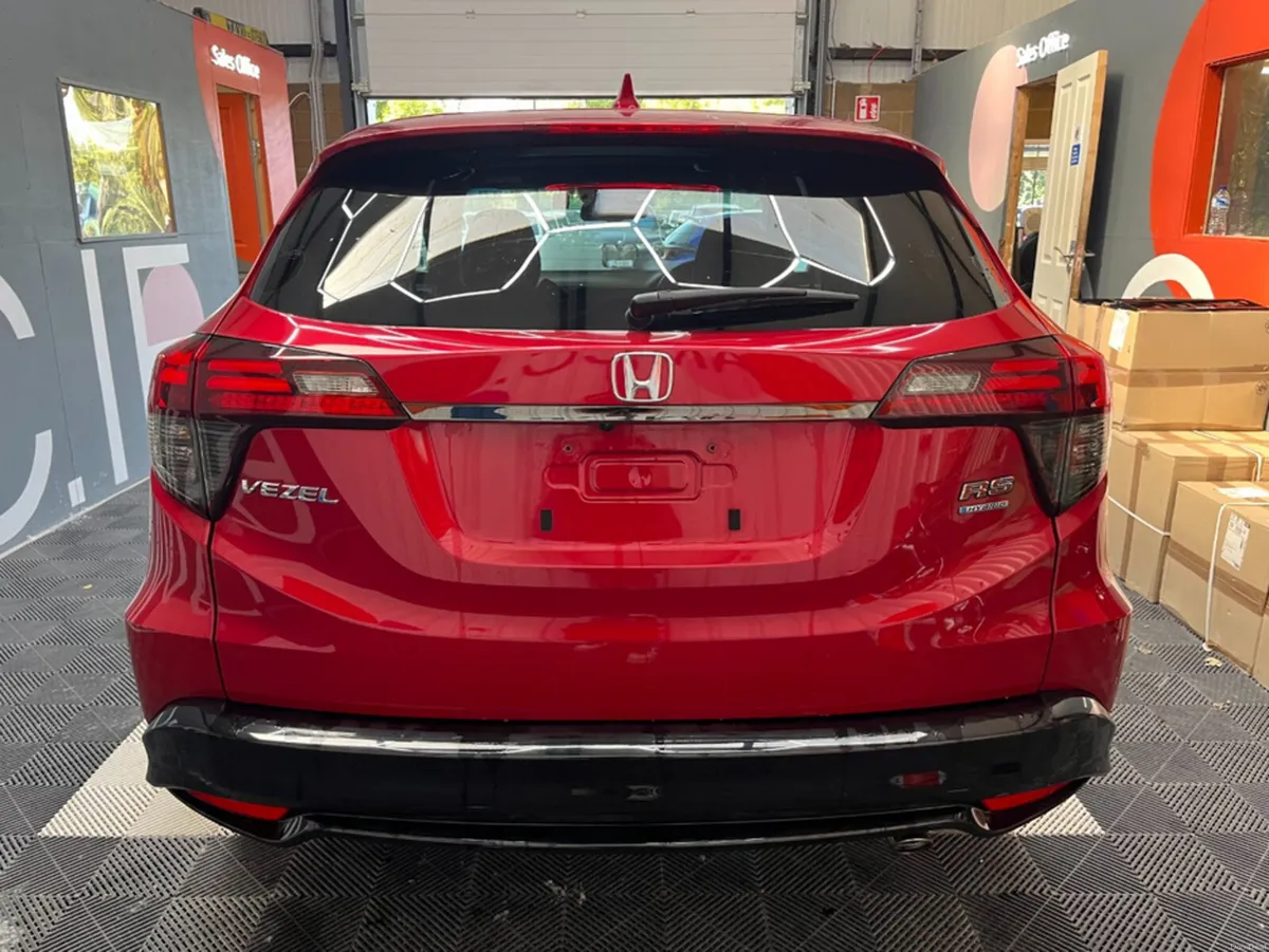 Honda Vezel 2020 HONDA VEZEL HYBRID RS 1.5 AUTOMAT - Image 3