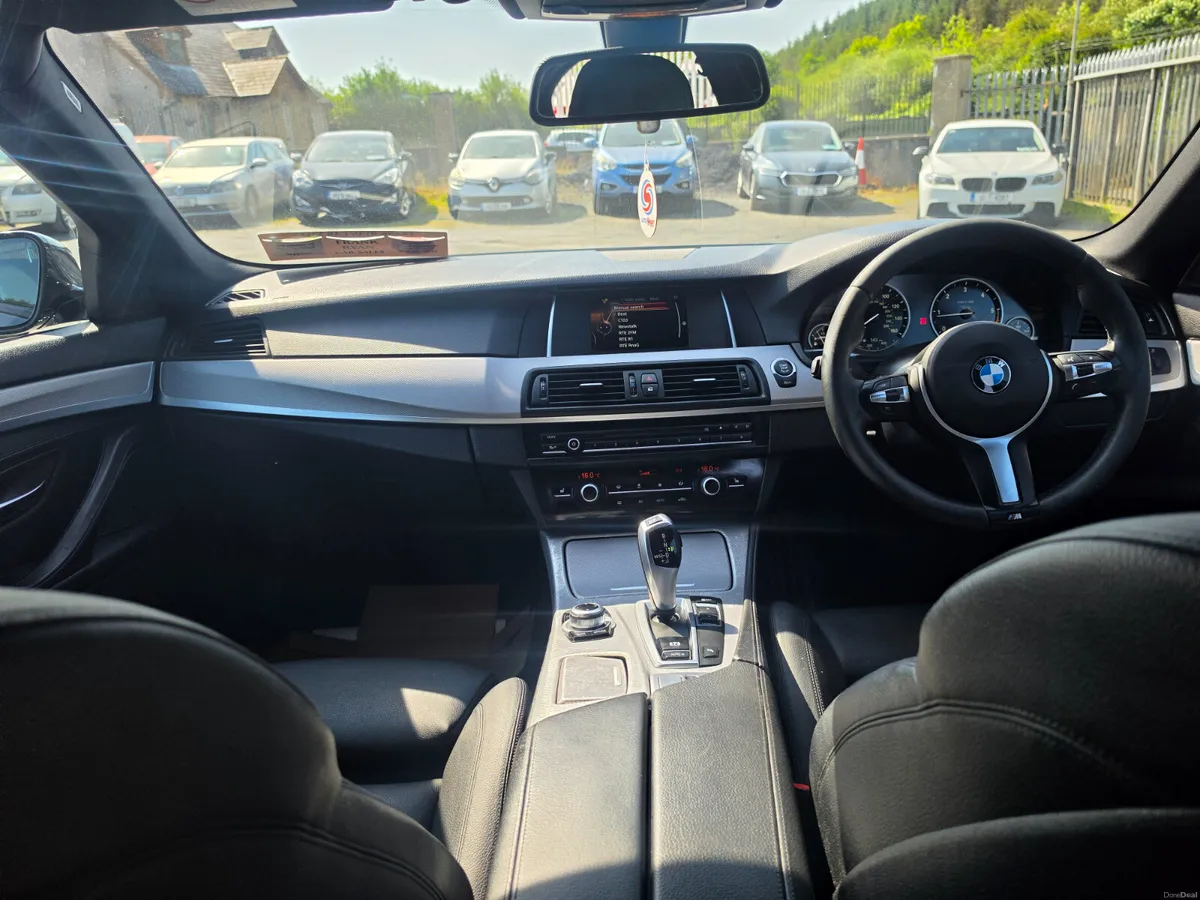 BMW 5-Series 2015 - Image 5