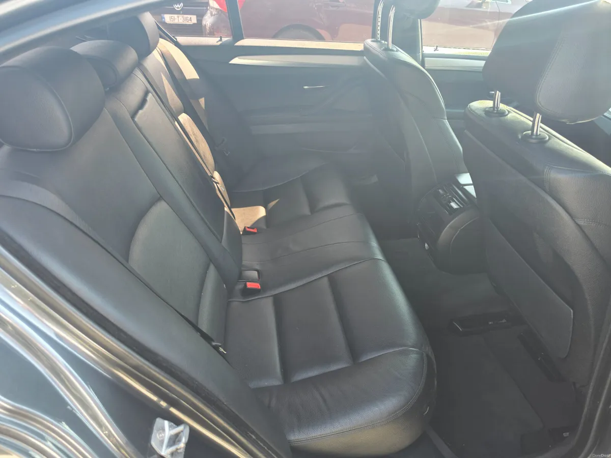 BMW 5-Series 2015 - Image 4