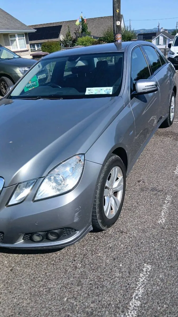 Mercedes e class - Image 2