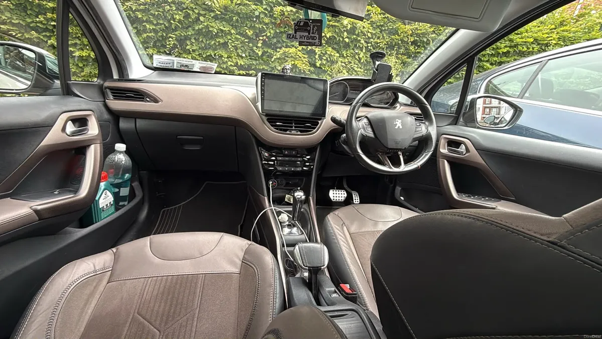 Peugeot 2008 2015 - Image 6