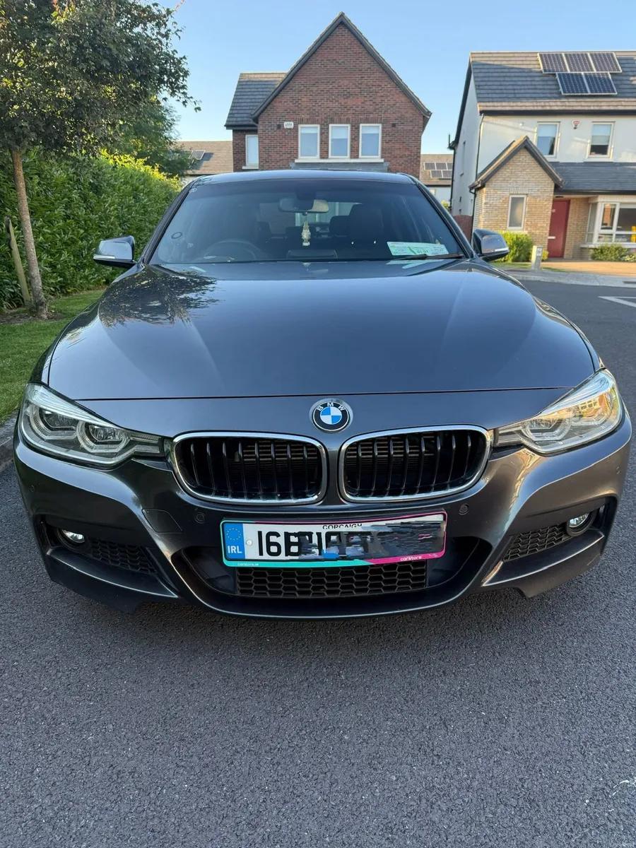 BMW 33e M Sport - Image 2