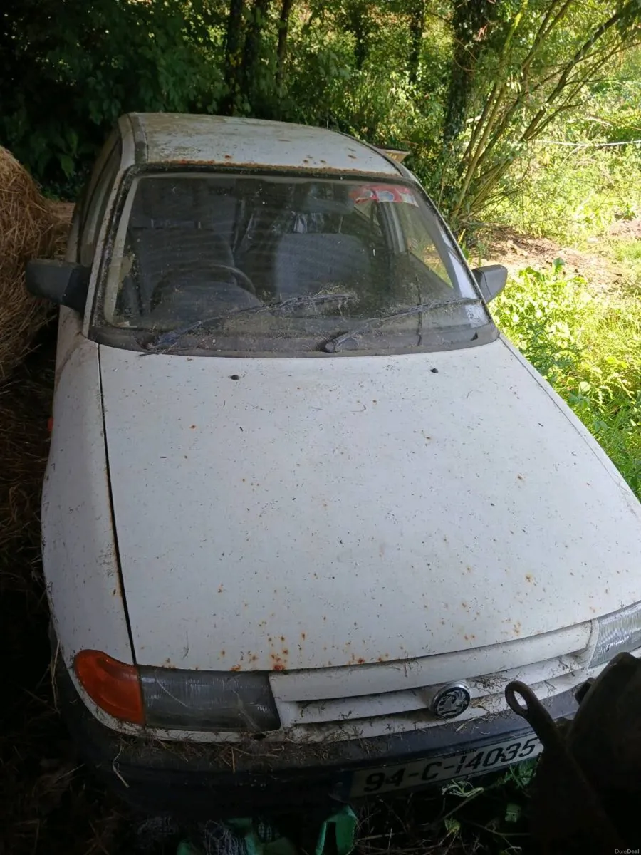 Opel Asrra 1994 - Image 1