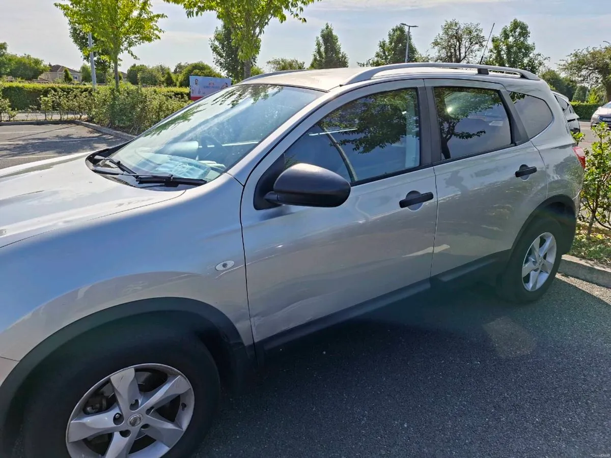 Car - Image 4