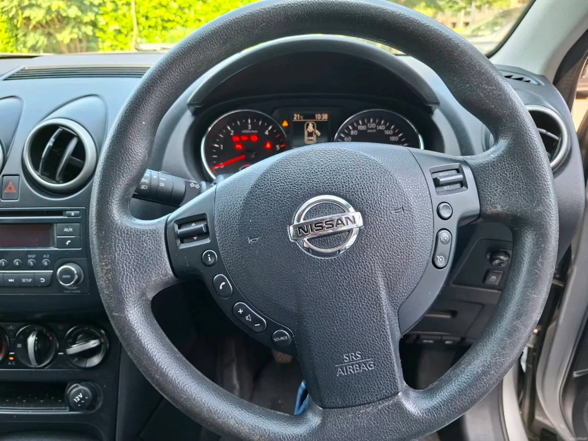 Car - Image 6