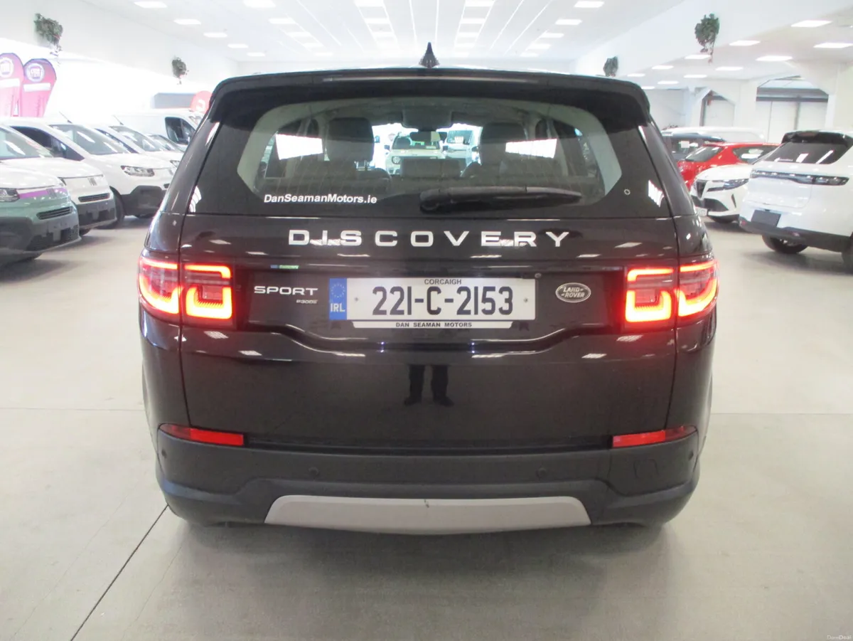 Land Rover Discovery Sport 1.5 PHEV SPORT 2022 - Image 6