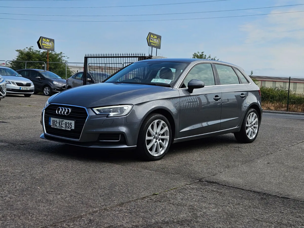 Audi A3 1.6 TDI SE - Image 6