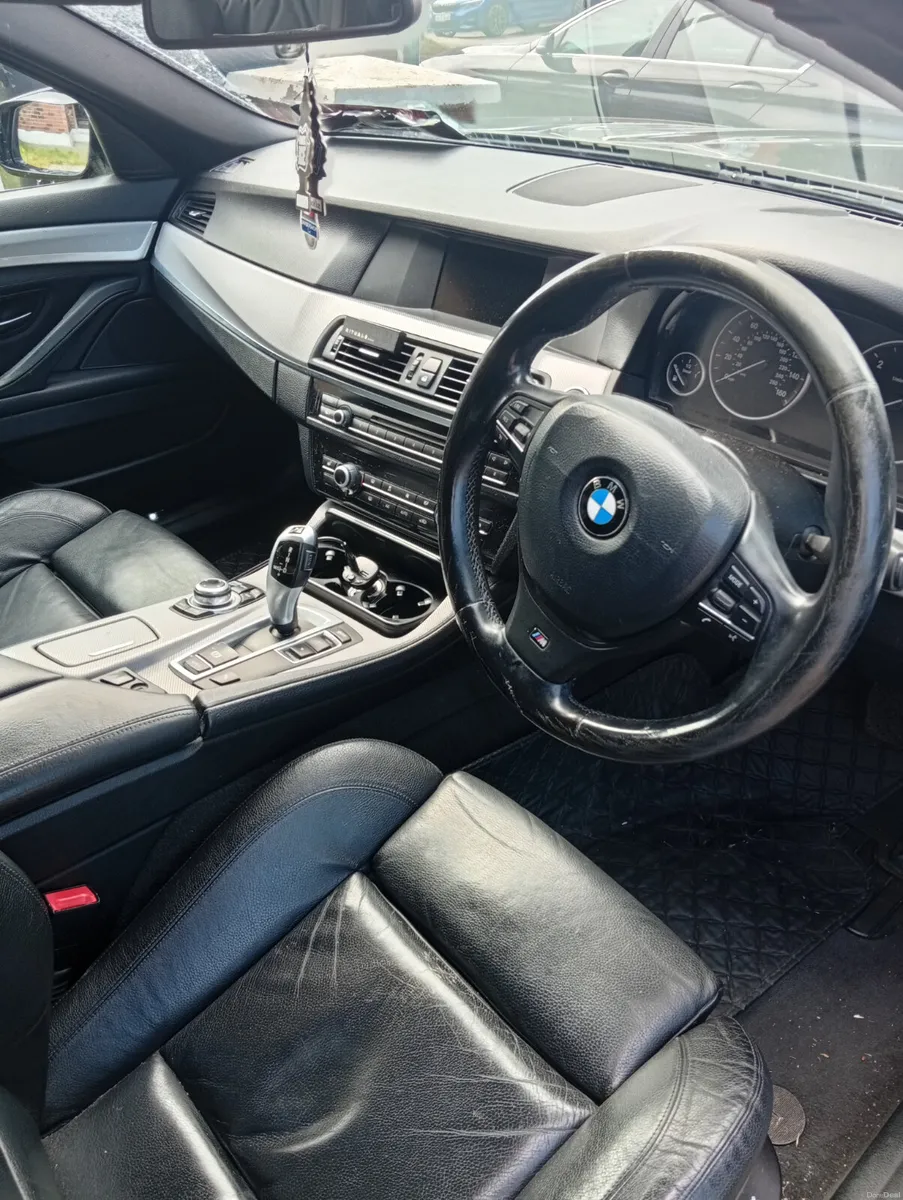 BMW 5-Series 2012 - Image 3