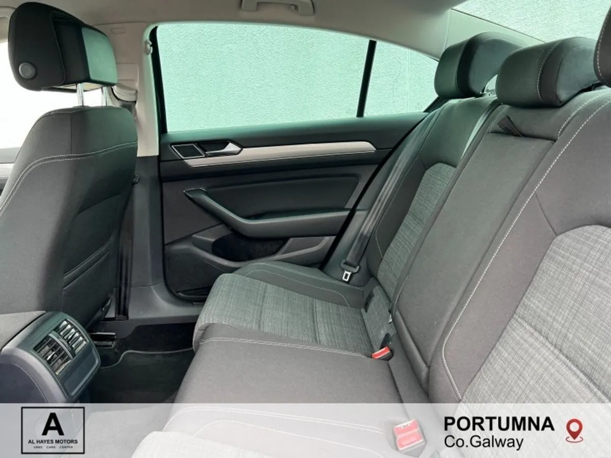 Volkswagen Passat  2.0 TDI 150HP Business - Image 6