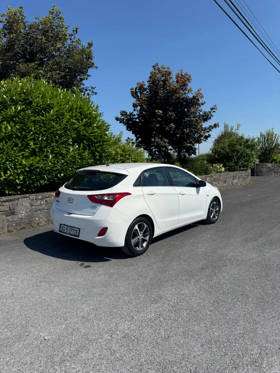 Hyundai i30 2016 automatic - Image 3