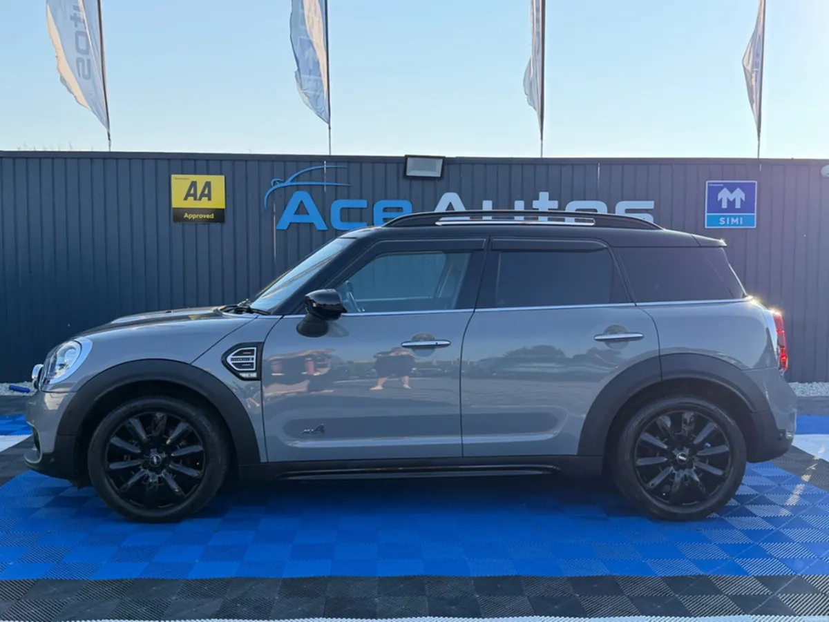 Mini Countryman D CORNWALL EDT - 2.0L DIESEL - AUT - Image 4