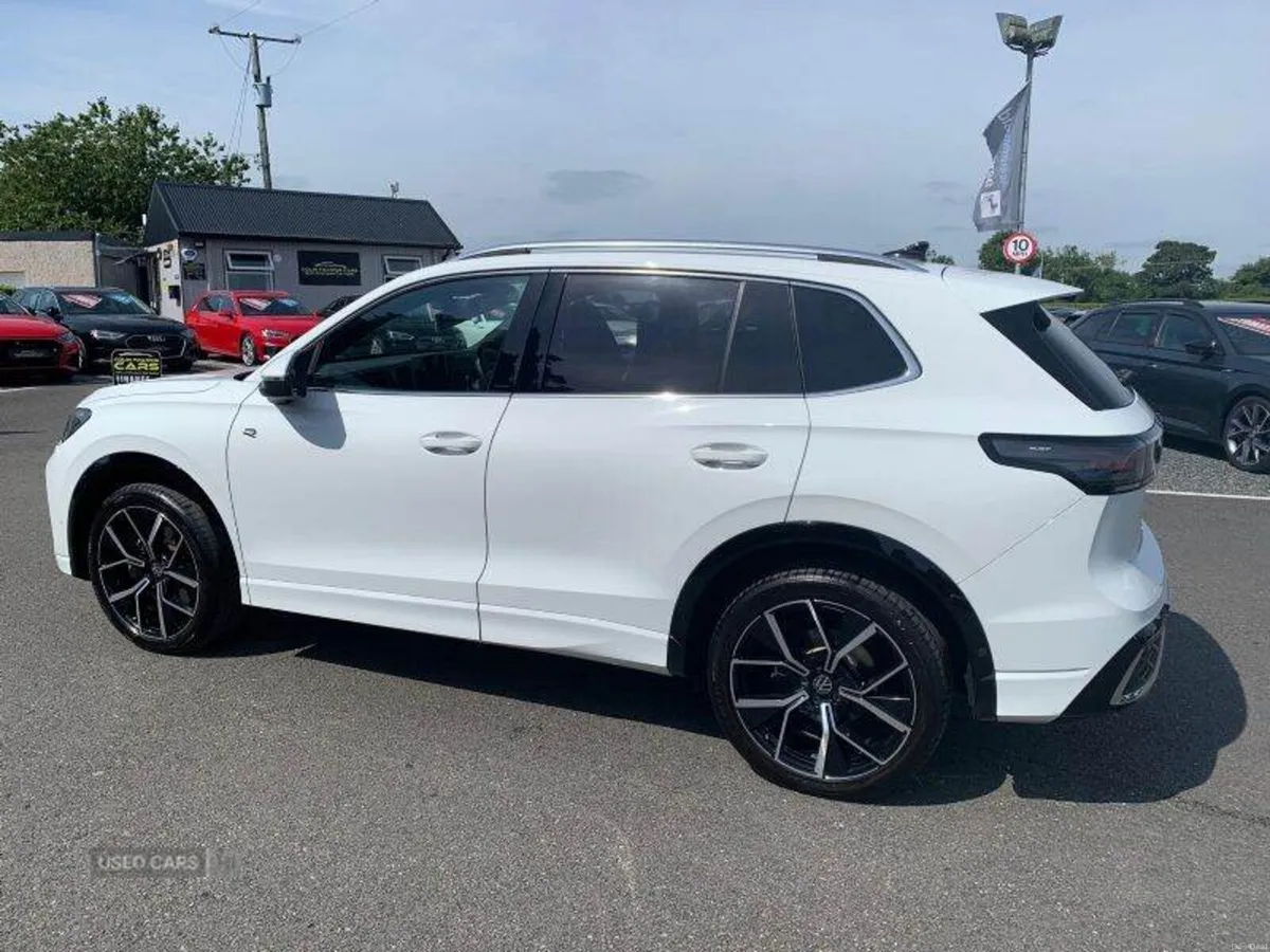 Volkswagen Tiguan R-Line - Image 3