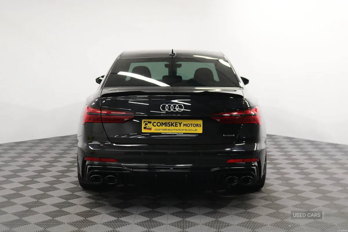 Audi A6 Saloon TDI Black Edition - Image 6