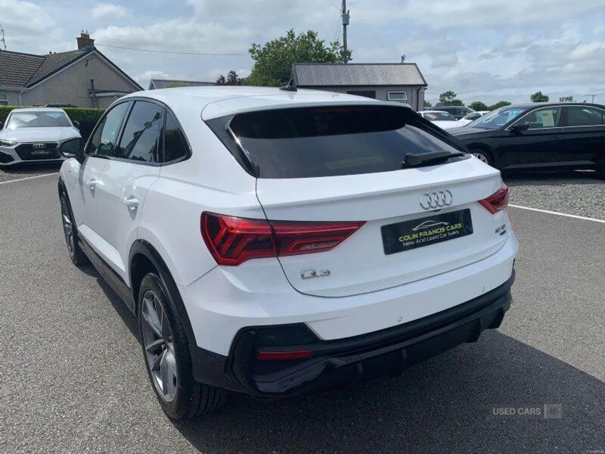 Audi Q3 Sportback Black Edition - Image 4