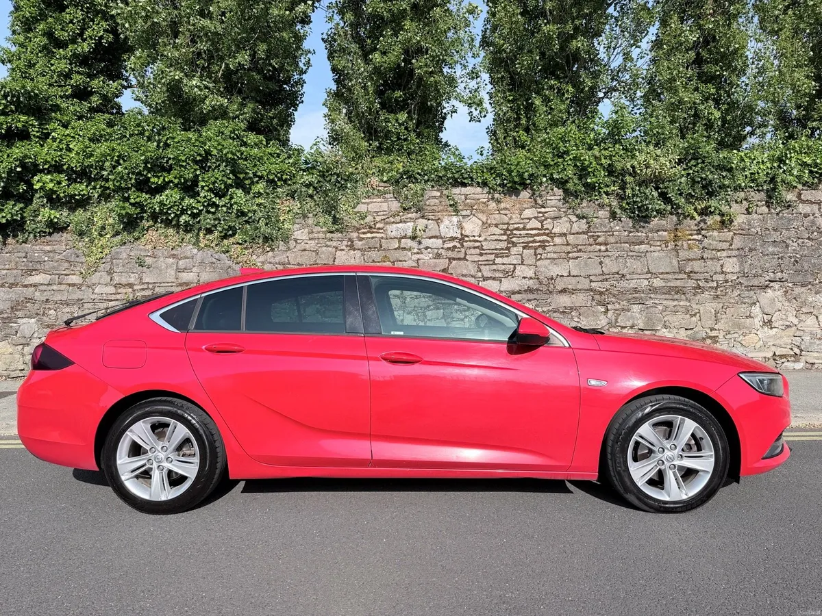 Opel Insignia 1.6 Diesel NCT 01/28 - Image 2