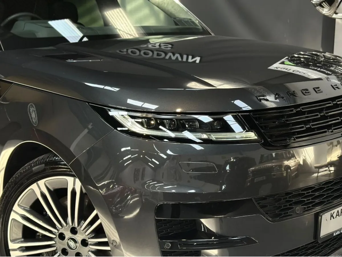 P550 AUTOBIOGRAPHY E-HYBRID - Image 3