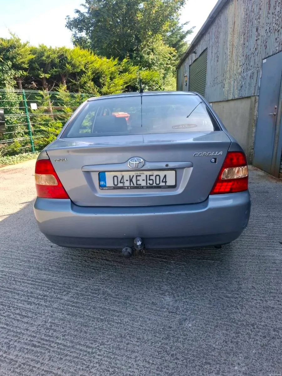 Toyota corolla - Image 3