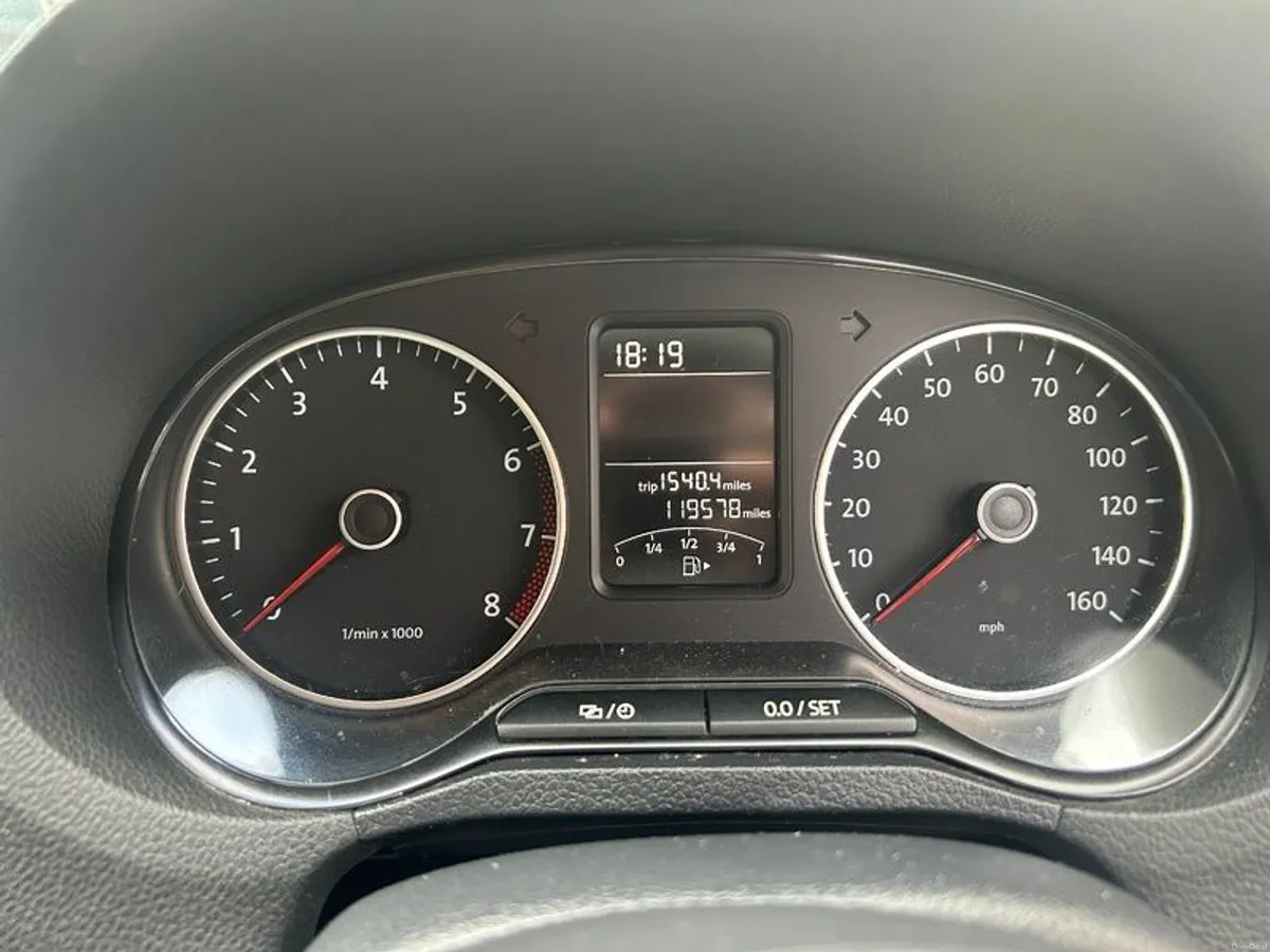 2014 Volkswagen Polo 1.4 Petrol Match Edition - Image 2