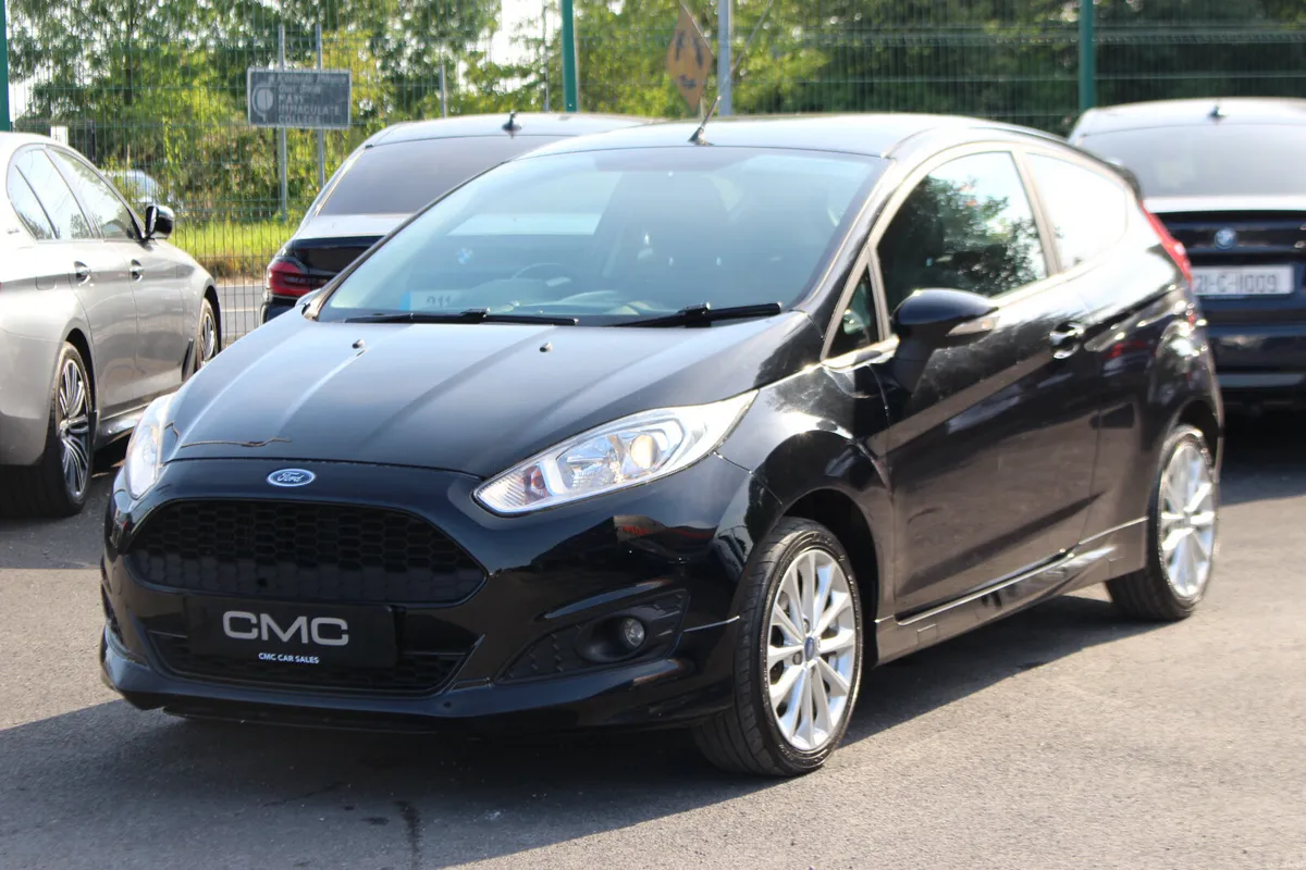 Ford Fiesta 1.0 Petrol Manual ZETEC S - Image 3
