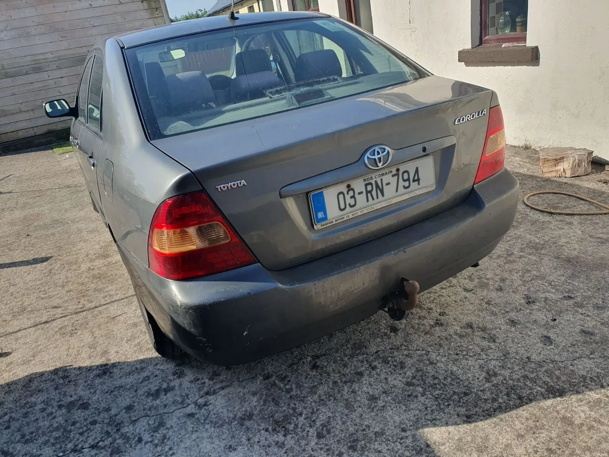Toyota Corolla 2003 - Image 2