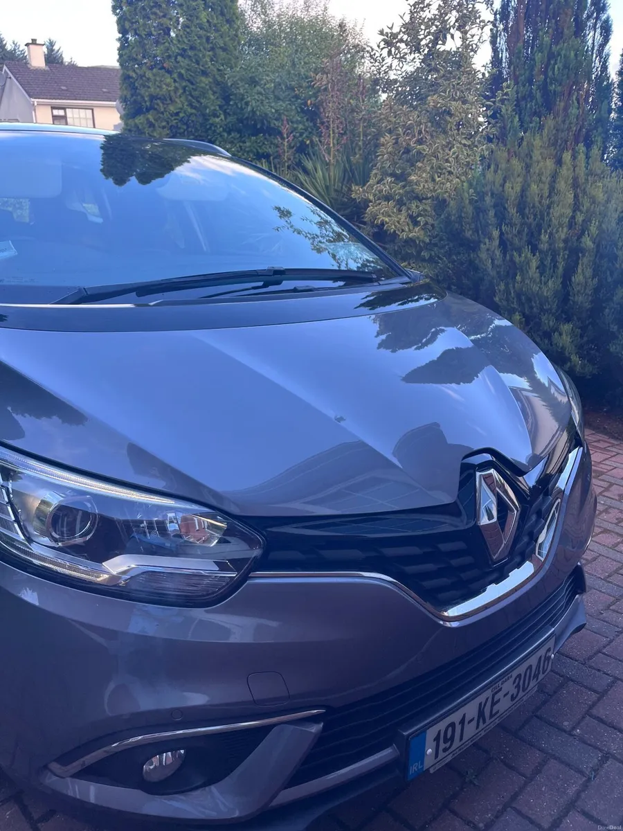 Renault Grand Scenic 2019 - Image 2