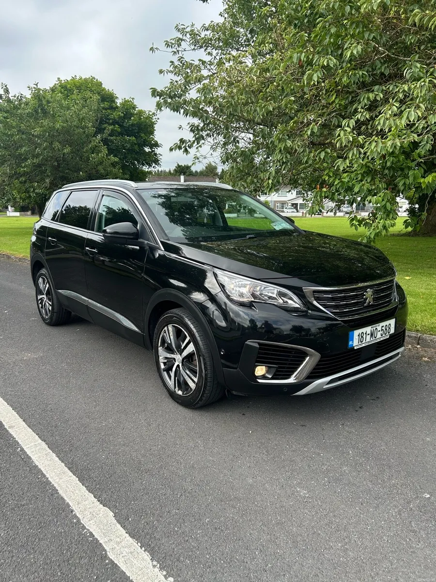 2018 Peugeot 5008 Allure 1.6 7 seater one owner - Image 4