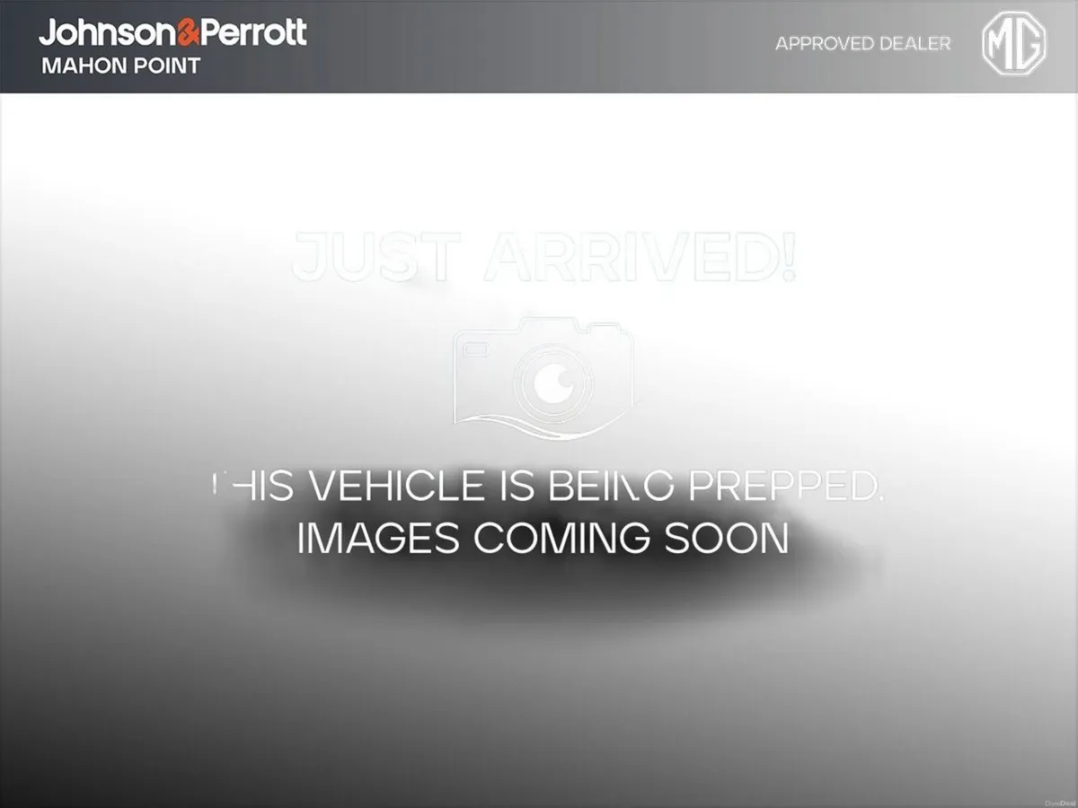Nissan Qashqai HYBRID AUTOMATIC LIKE NEW - Image 1
