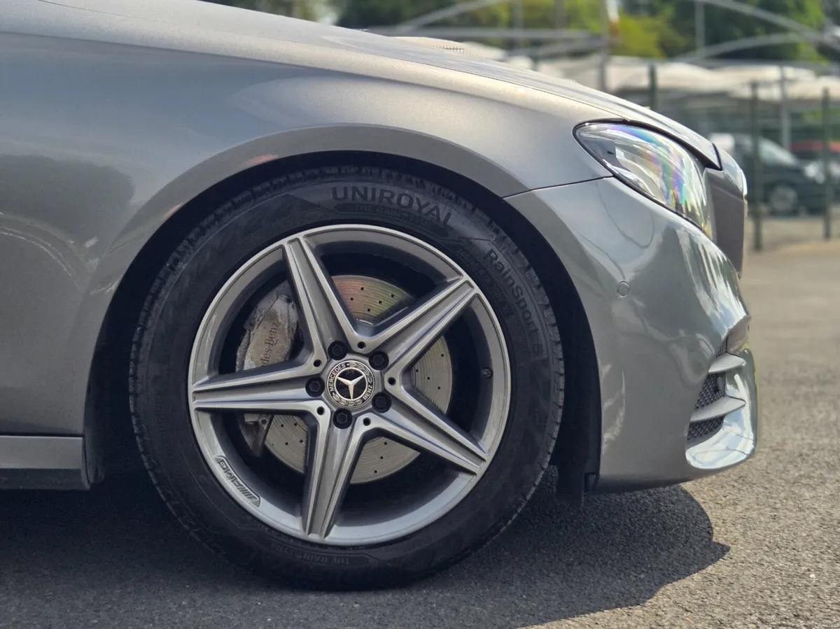 **One Owner** Mercedes-Benz E220d - Image 3