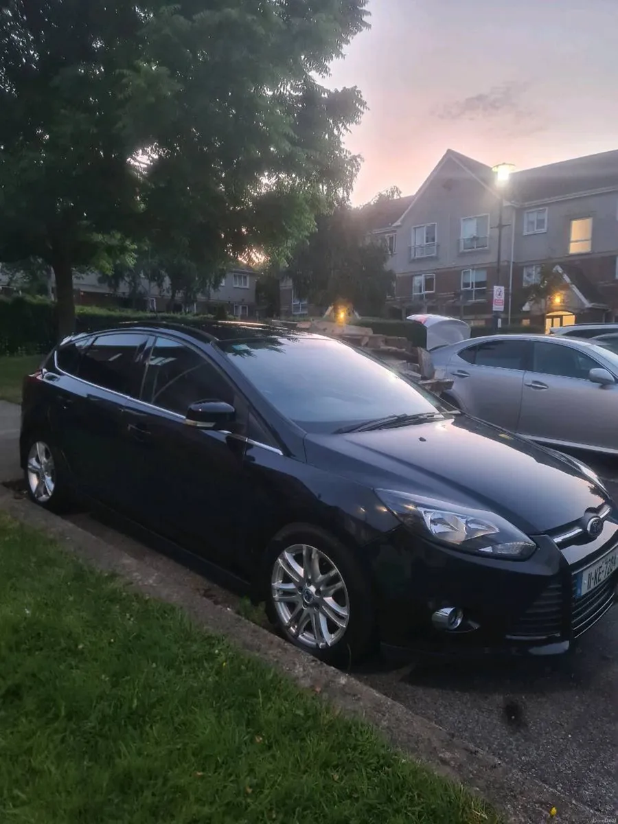 2011 Ford Focus Zetec - Image 2