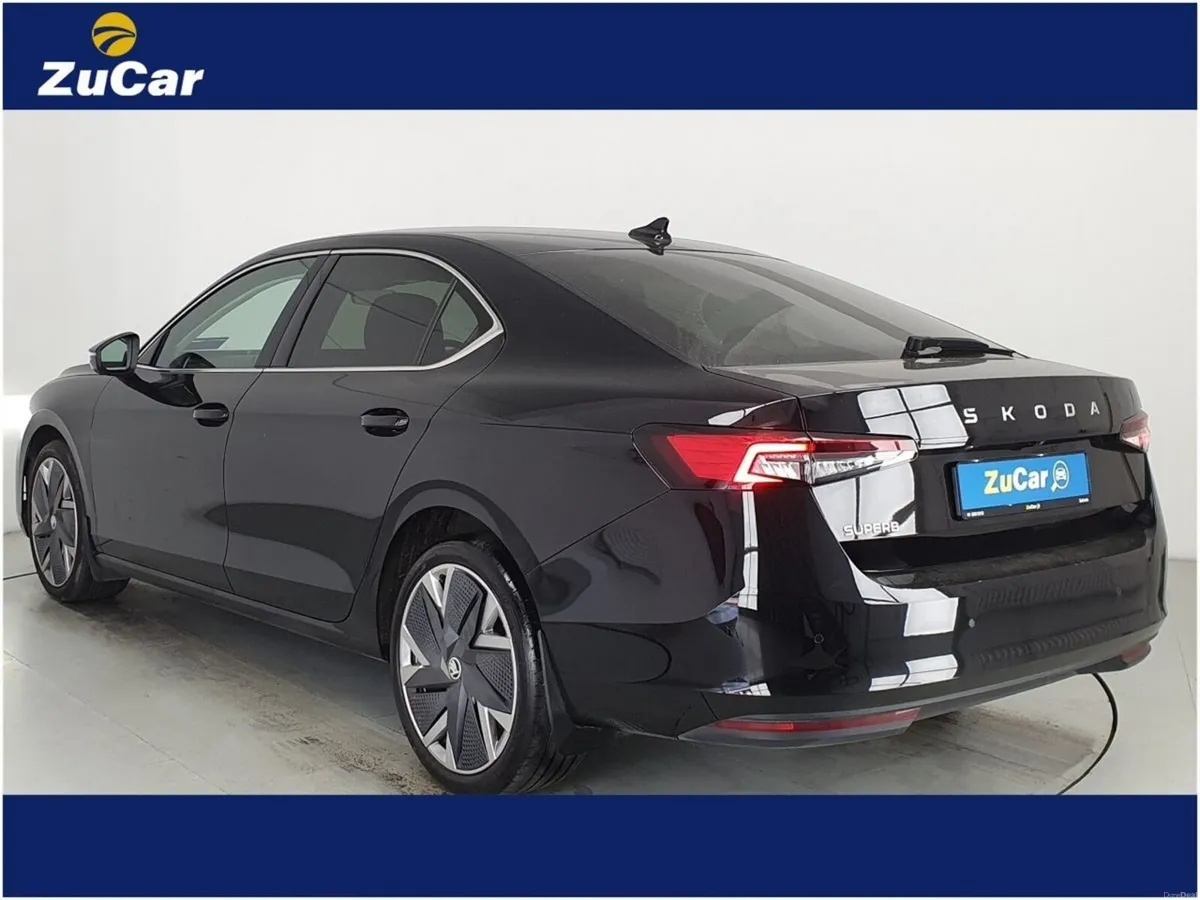 Skoda Superb SELECTION+ 2.0 TDI 150HP DSG - Image 3