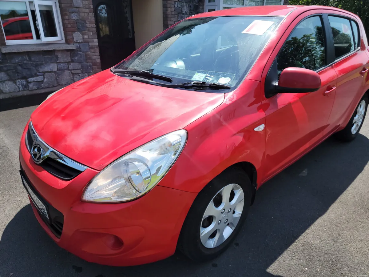 Hyundai i20 2010 tax+nct 1.2cc 085 2697260 - Image 2