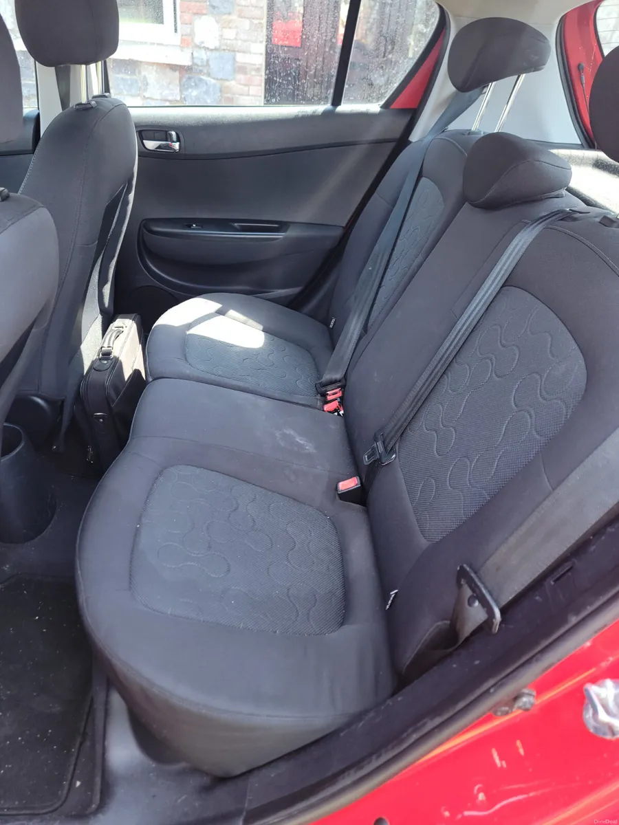 Hyundai i20 2010 tax+nct 1.2cc 085 2697260 - Image 6
