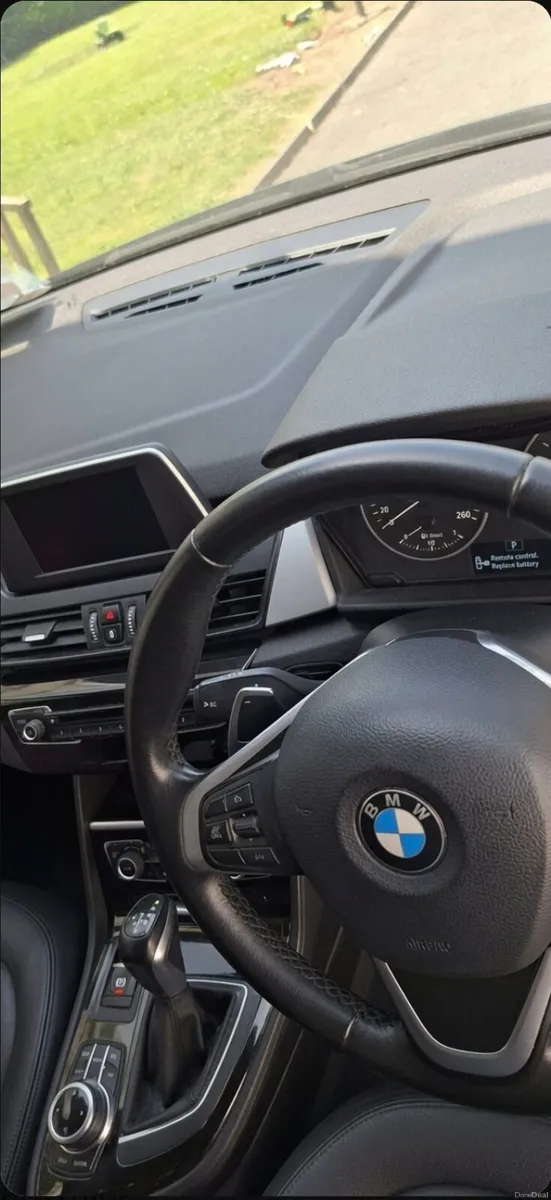 BMW 7 SEATER - Image 3