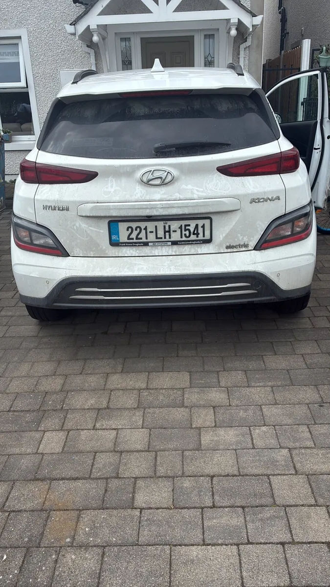 Hyundai KONA 2022 - Image 3
