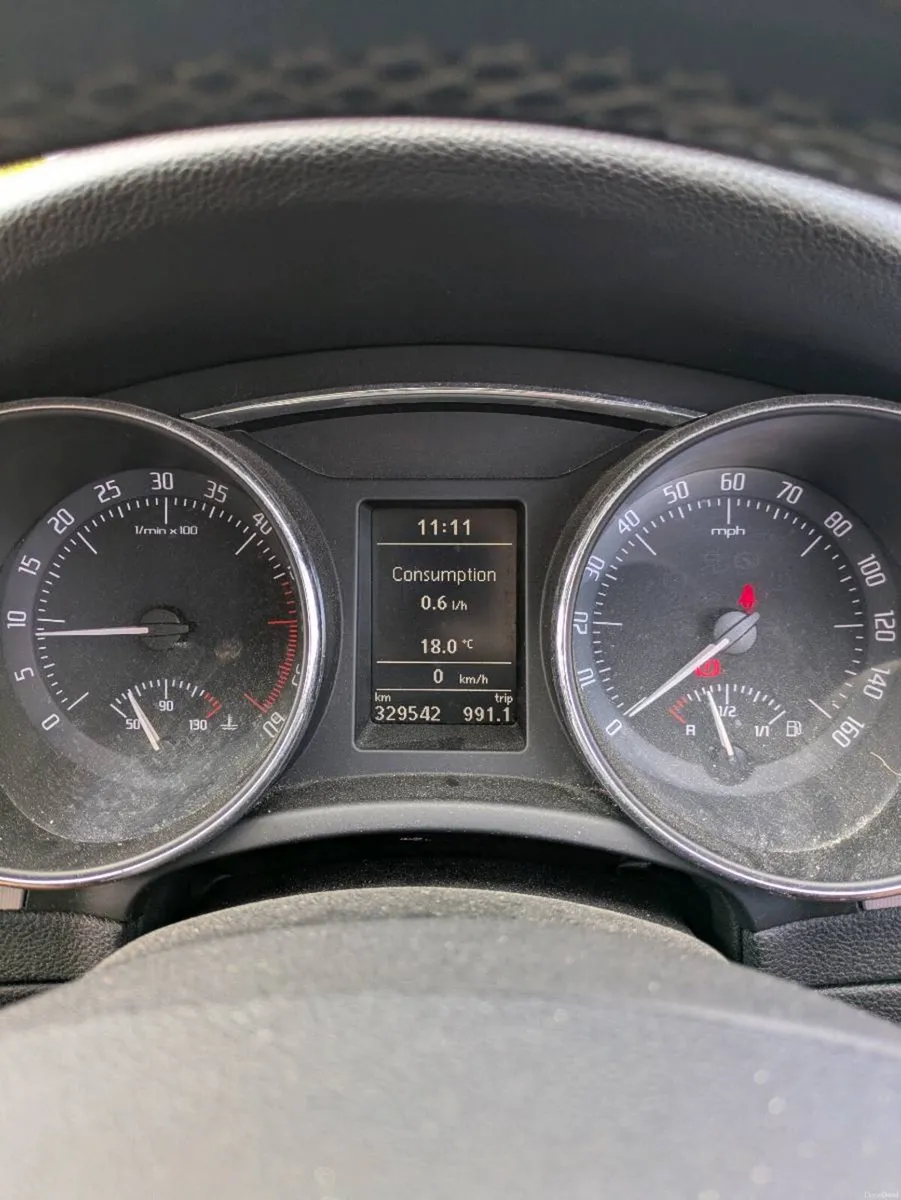 Skoda Superb 09 - Image 3