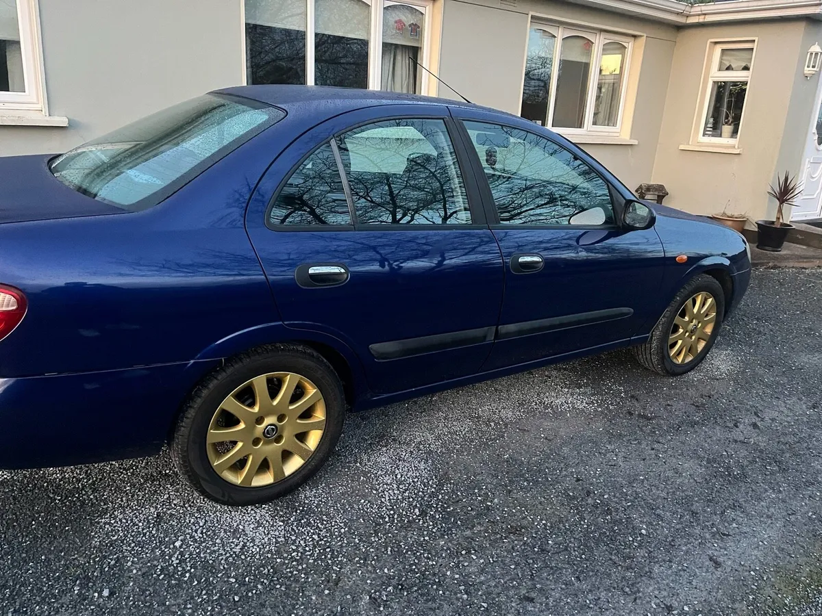 Nisan almera - Image 3