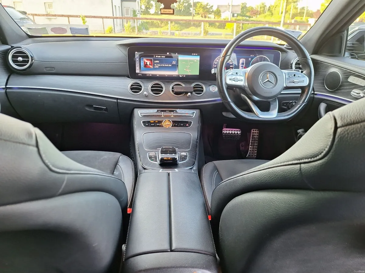 Mercedes-Benz E-Class 2019 - Image 3