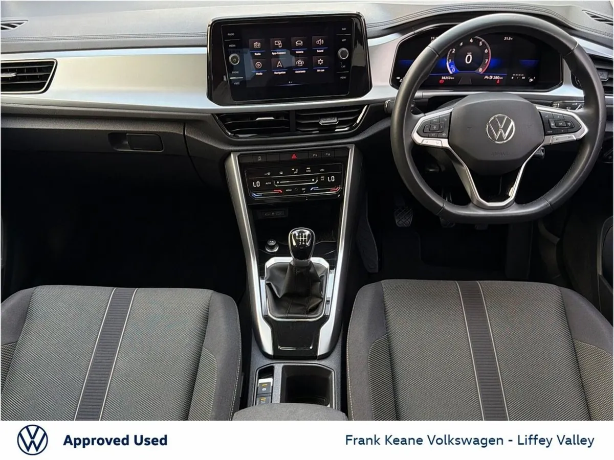 Volkswagen T-Roc LIFE 1.0 TSI 110HP *INDIUM GREY* - Image 2