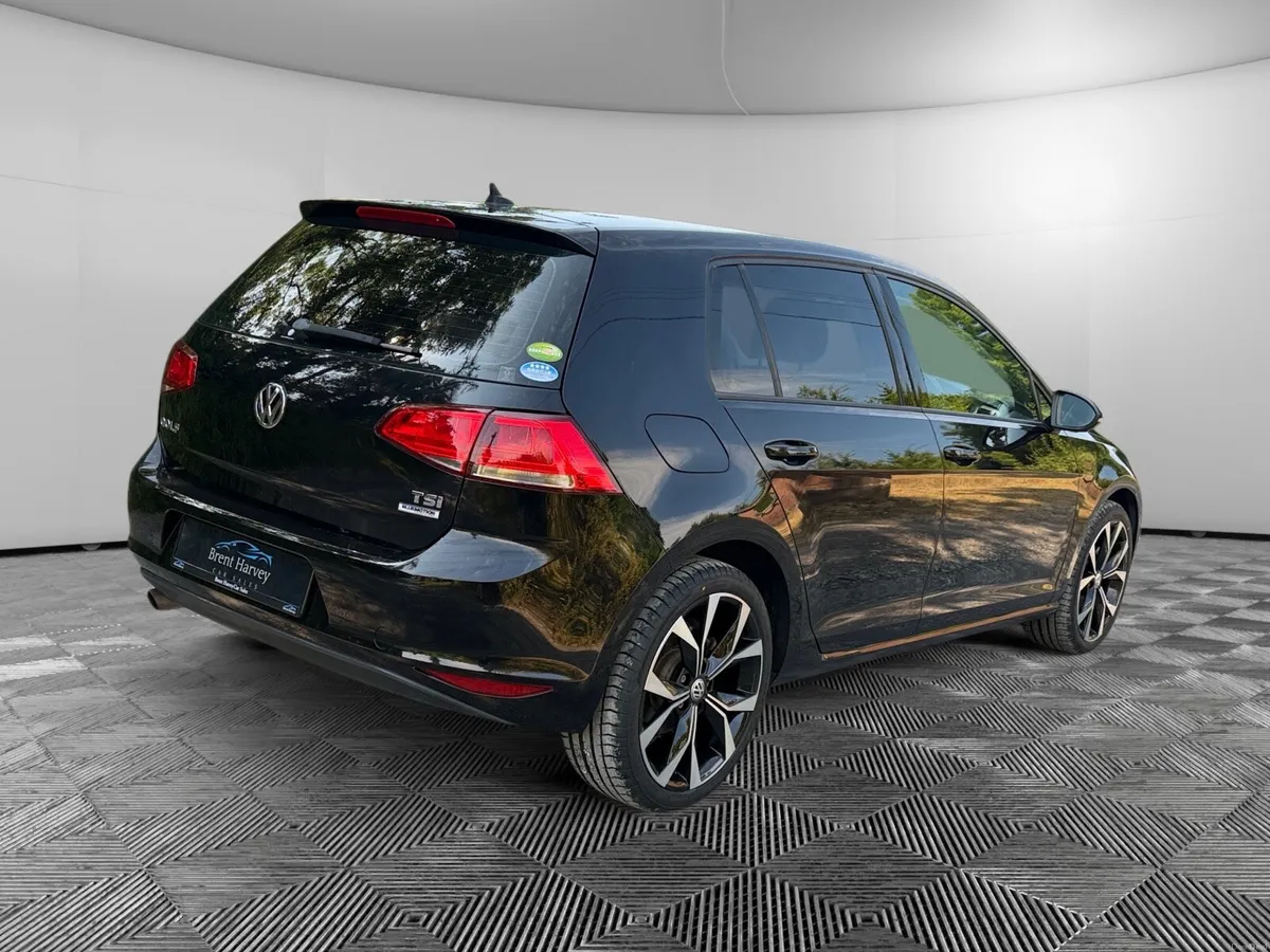 VW GOLF DSG *LOW KM* - Image 4
