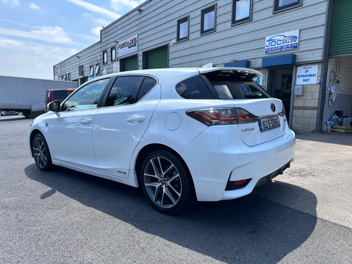 Lexus CT200H F Sport, 2016 - Image 6