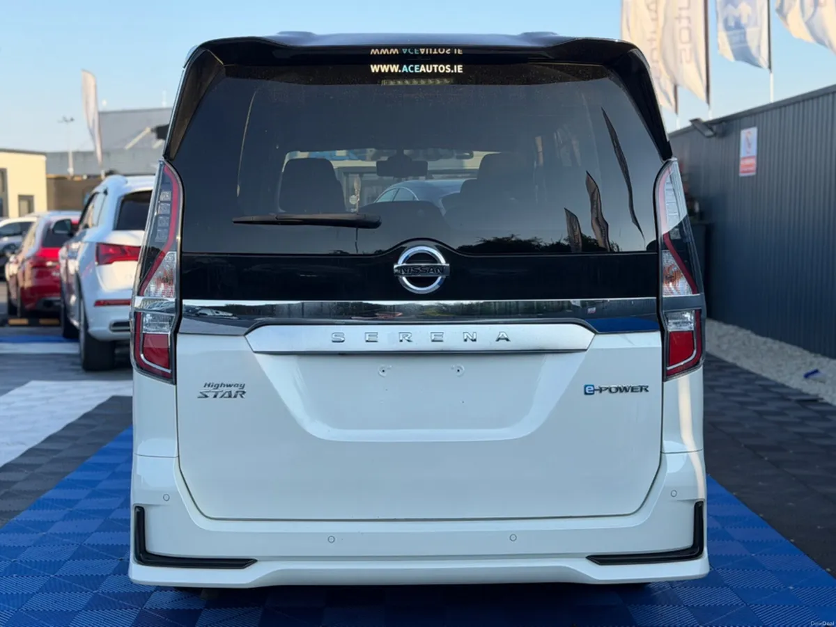 Nissan Serena 1.2 PETROL HYBRID - AUTO - 6 SEATS - - Image 6