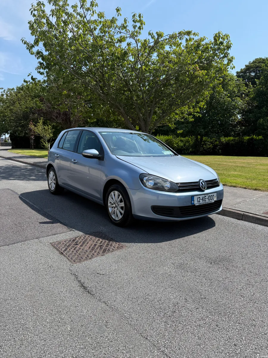 2012 GOLF AUTOMATIC FREH NCT 02-27 - Image 1