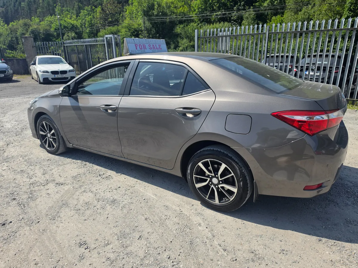 Toyota Corolla 2017 - Image 5