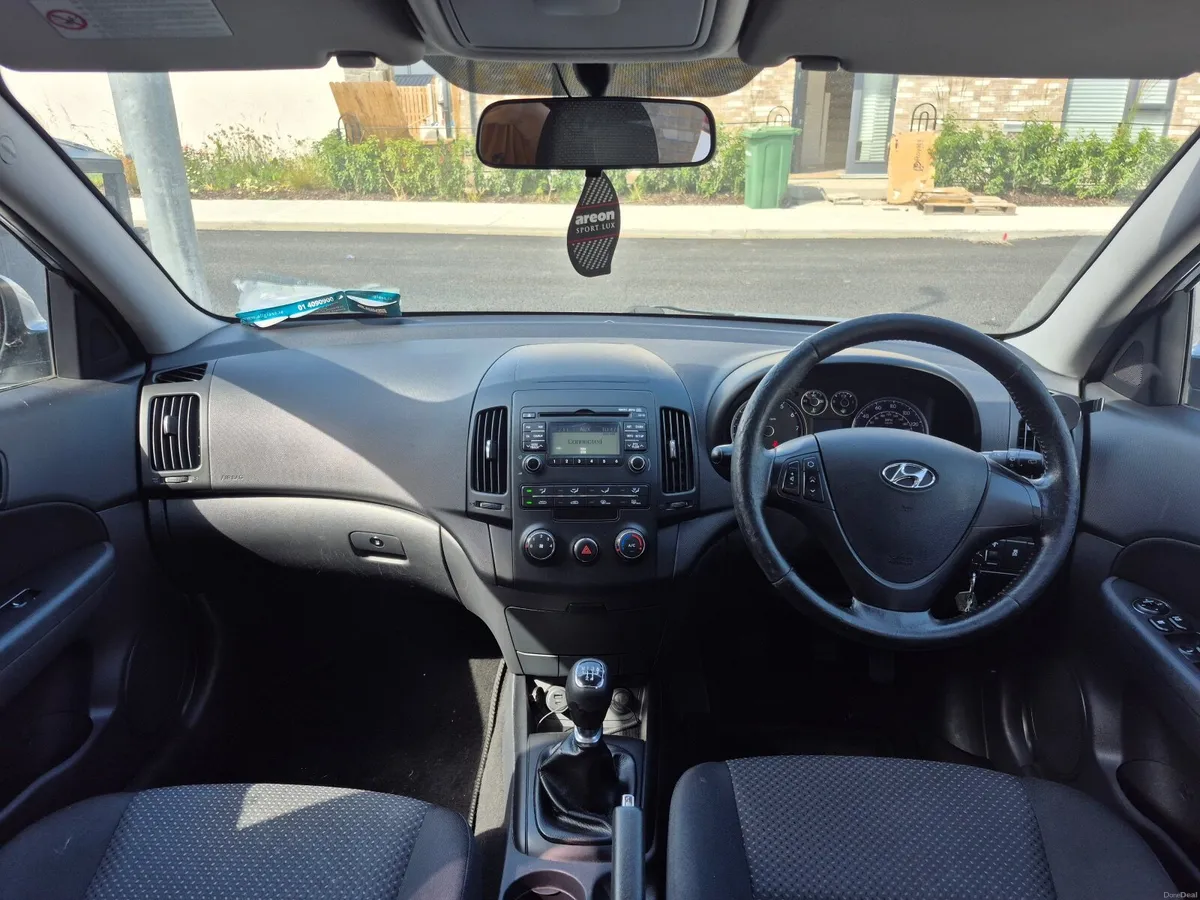 2011 Hyundai i30 1.4 Petrol Comfort - Image 4