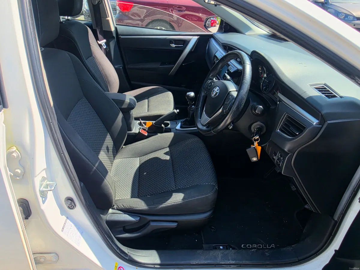 Toyota Corolla 2016 - Image 5